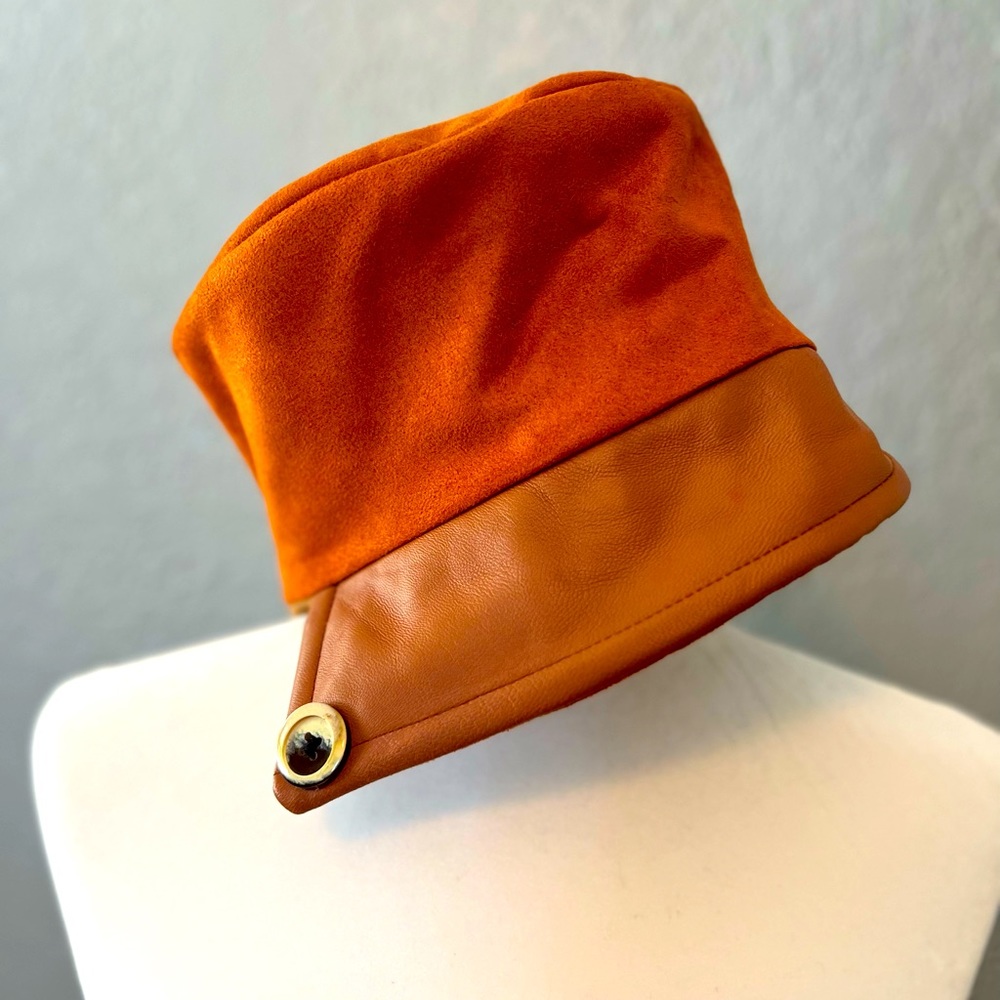 VINTAGE HAT ♥️♥️♥️♥️♥️